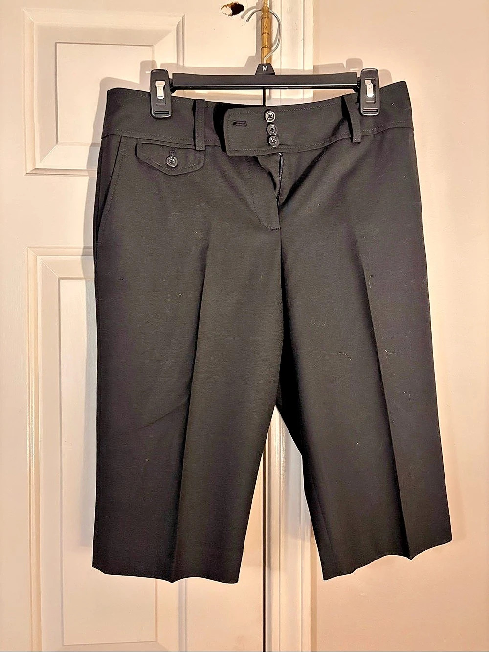 Ann Taylor Margo Pant Bermuda Shorts Black Size 6